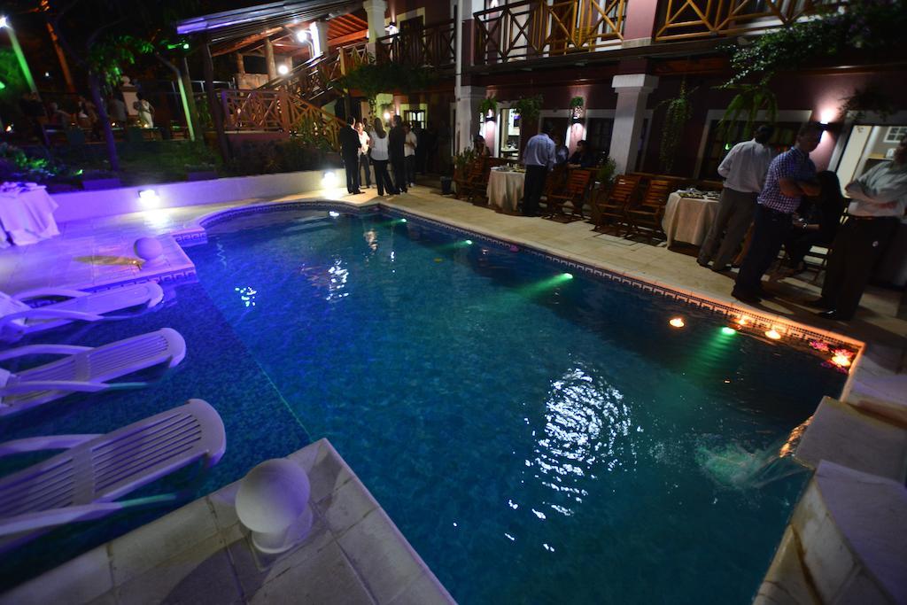Akwati Suites Iguazu Puerto Iguazu Exterior photo